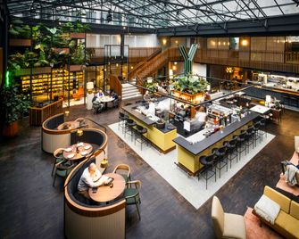 Yalo Urban Boutique Hotel Gent - Gante - Bar