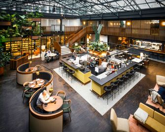 Yalo Urban Boutique Hotel Gent - גאנט - בר