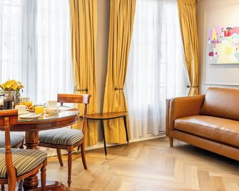 Orly Suites - Santiago
