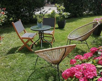 Séjour à la campagne - Cosne-Cours-sur-Loire - Binnenhof
