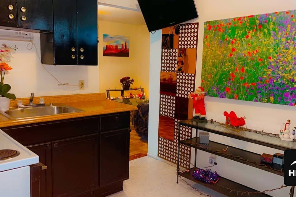 The Yellow Penthouse