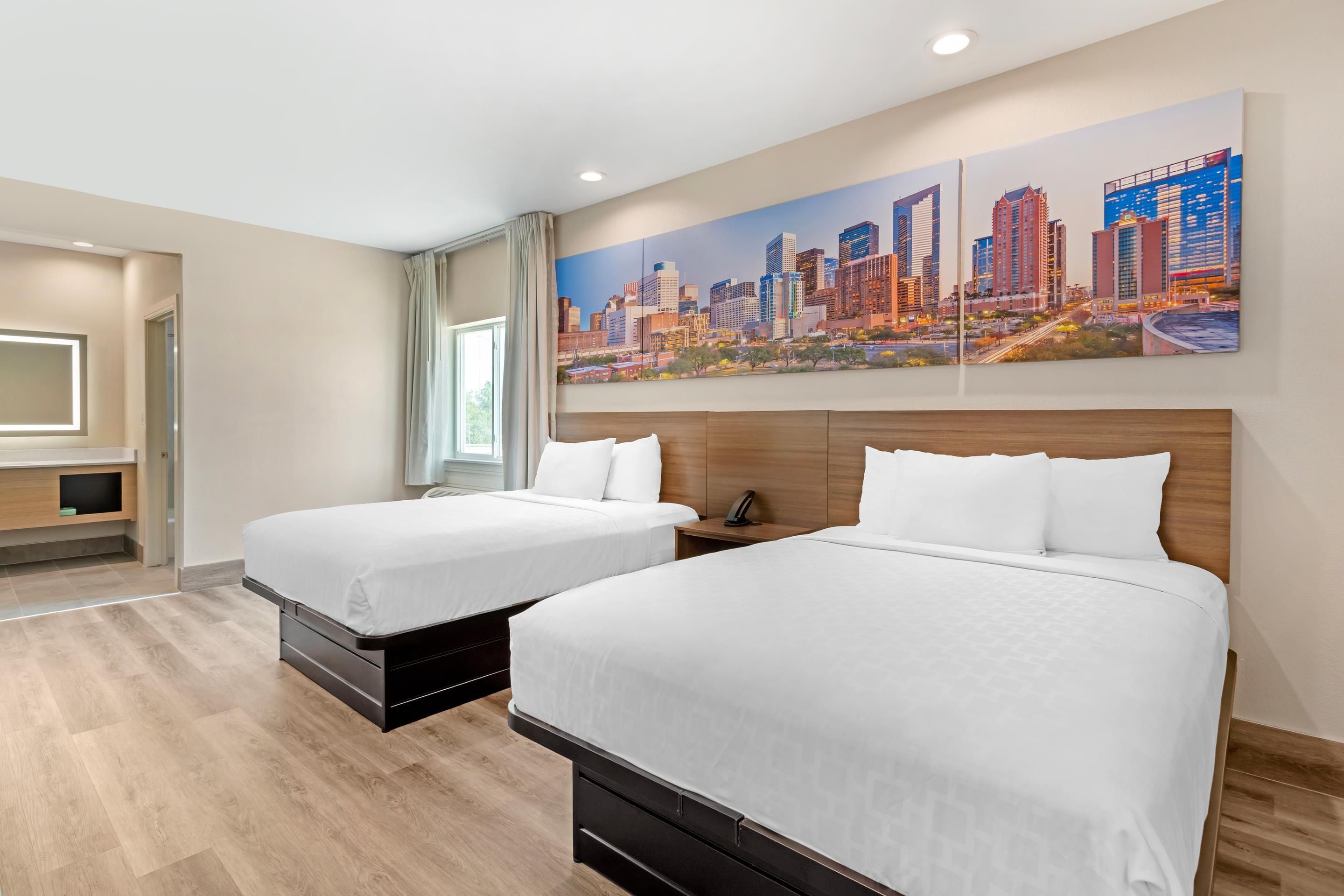 Clarion Pointe Spring - Houston North