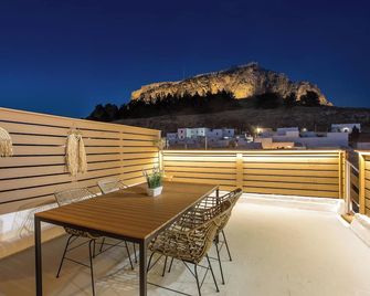 Bliss Luxury Suites - Lardos - Balcon