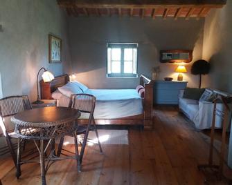 Cardaneto B&b - Montone - Camera da letto