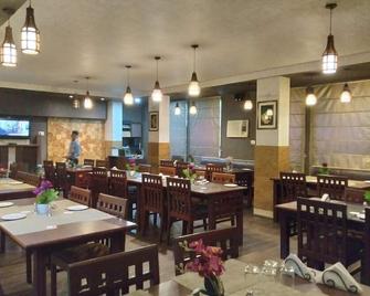 Hotel Centre Point - Tinsukia - Tinsukia - Restaurant