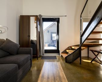 Auberge Sutton Brouerie - Sutton - Obývací pokoj
