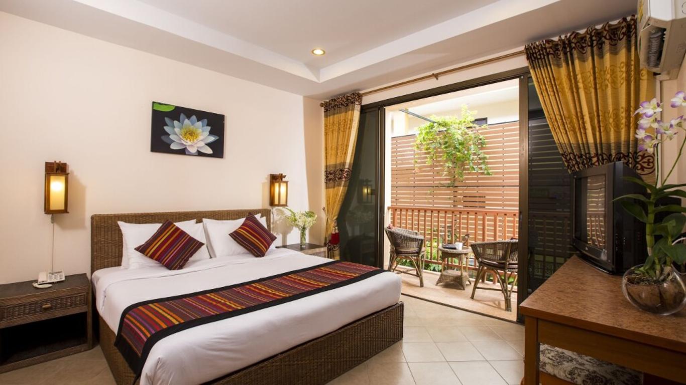 Kata Silver Sand Hotel