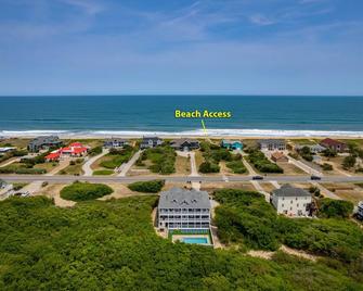 Sh455 Hotel California - Southern Shores - Building