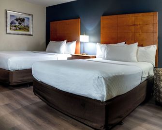 American Inn and Suites Ferndale - Ferndale - Habitación
