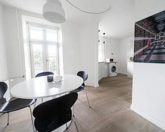 Beautiful 2-bed apartment - Copenhague - Sala de jantar