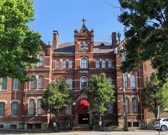 The Priory Hotel - Pittsburgh
