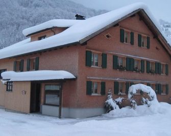 Appartement Moosmann - Mellau - Gebäude