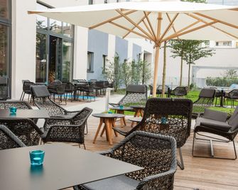 Motel One Düsseldorf Hauptbahnhof - Düsseldorf - Restaurang