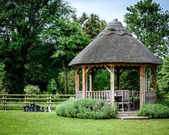 Lakeview Holiday Cottages - Bridgwater - Вигляд зовні