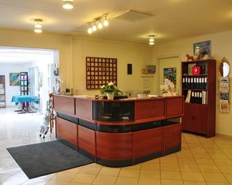 Hotel Søparken - Aalborg - Receptionist