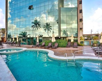 Ritz Suítes-Maceió, Flat a Beira mar de temporada - Maceió - Piscina