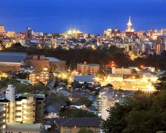 Ryochiku Bettei - Beppu - Outdoor view