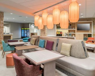Home2 Suites by Hilton Fort Worth Cultural District - Fort Worth - Lobby