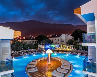 Ocean Blue High Class Hotel & Spa - Fethiye - Pool