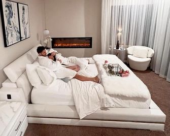 Amaré Beachside Luxury - Ulverstone