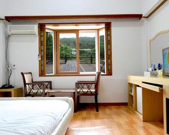 Goodstay Jirisan Little Prince Pension - Gurye - Habitación