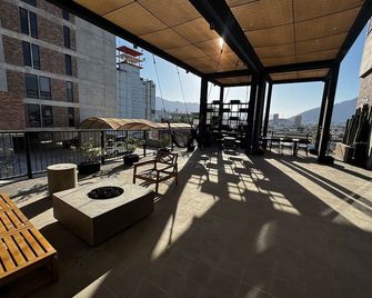 Furnished & Equipment Apt with beautiful views in MTY Downtown - Monterrey - Balkon