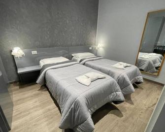 Hotel Convertini - Milano - Camera da letto