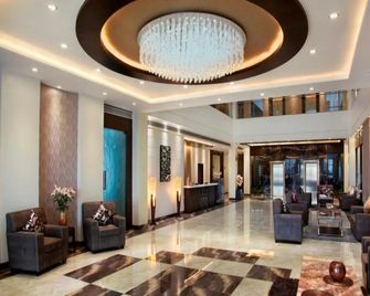 Hotel Suba Grand - Dahej - Lobby