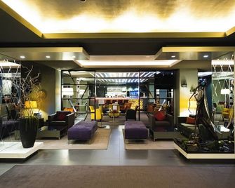 Park Hotel Almaty - Almaty - Lobby