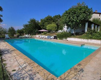 Raffinee Farmhouse with pool views - Umbertide - Piscina