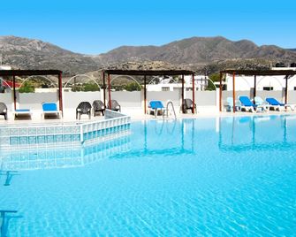 Seven Stars - Karpathos - Pool