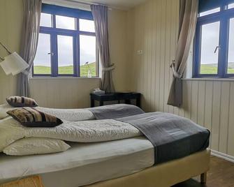 Sólheimahjáleiga Guesthouse - Vik - Ložnice
