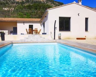 Air-conditioned single storey villa with secure pool for 11 people - Buis-les-Baronnies - Piscine