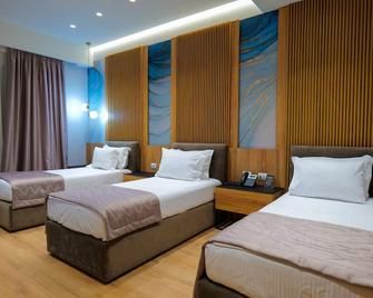 Lord Hotel Tirana - Tirana - Bedroom