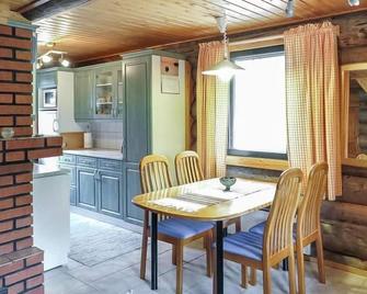 Holiday Home Jäkälä by Interhome - Enontekiö - Dining room