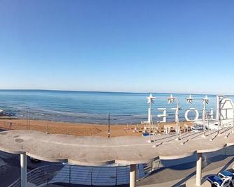 Hotel Miramare - Ragusa - Beach
