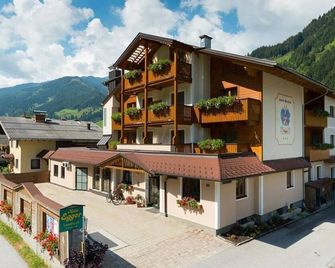 Hotel-Pension Egger - Grossarl - Building