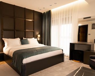 Ador Hotel - 普里什蒂納 - 臥室