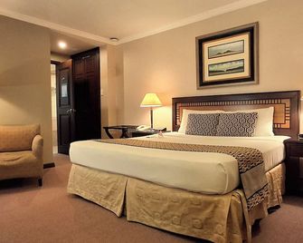 Herald Suites Solana - Makati