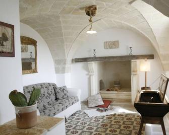 Masseria Montenapoleone - Fasano - Living room