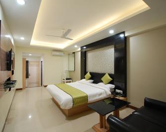 Hotel Ambassador - Indore - Ložnice