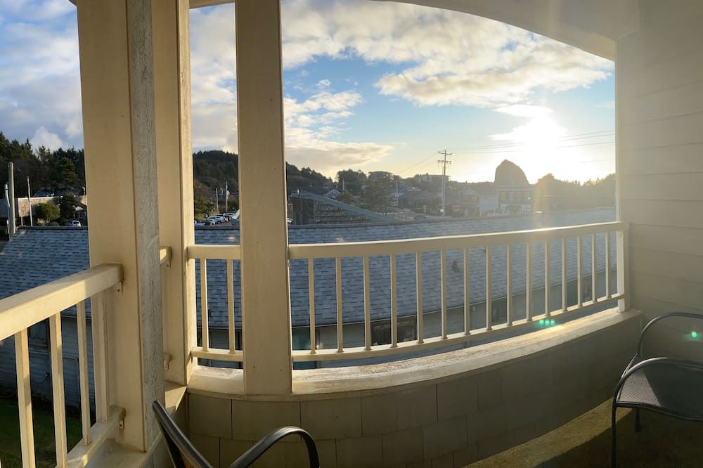 Sea Breeze Court - קנון ביץ' - מרפסת