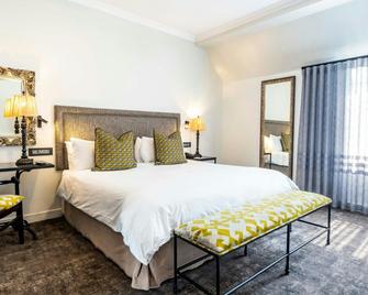 Anew Hotel Hilton Pietermaritzburg - Гілтон - Спальня