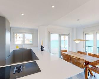 Los Flamingos - Front Line Apartment La Cala - Mijas - Spisesal