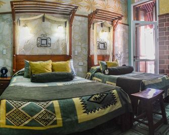 Hostal Peregrino Consulado - Havanna