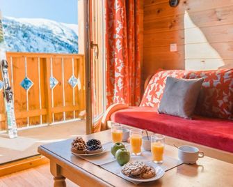 Chalet duplex avec piscine + spa | près des pistes - Valmeinier - Salon