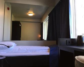 Live Lofoten Fishermen's Cabins - Stamsund - Bedroom
