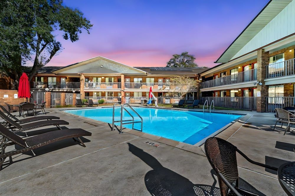 فندق رامادا - تامبا