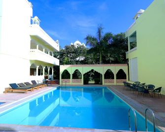 Jungle Retreat Ranthambore - Sawāi Mādhopur - Zwembad