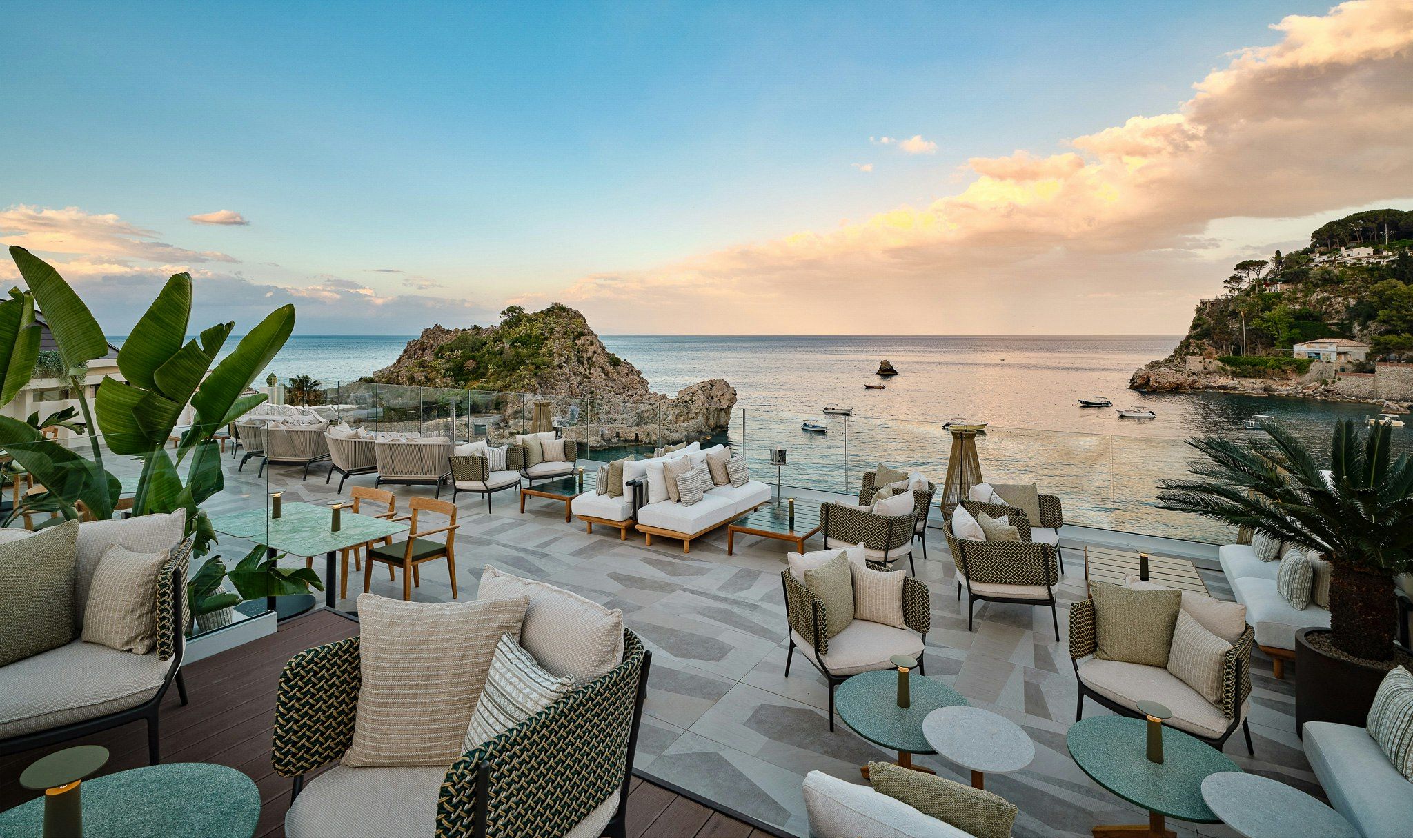 Mazzarò Sea Palace - The Leading Hotels of the World - טאורמינה - בר